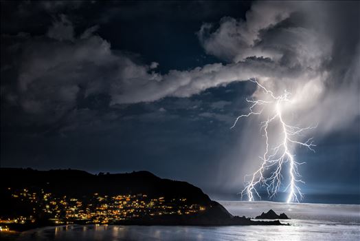 A rare lightning storm off the California coast in 2014